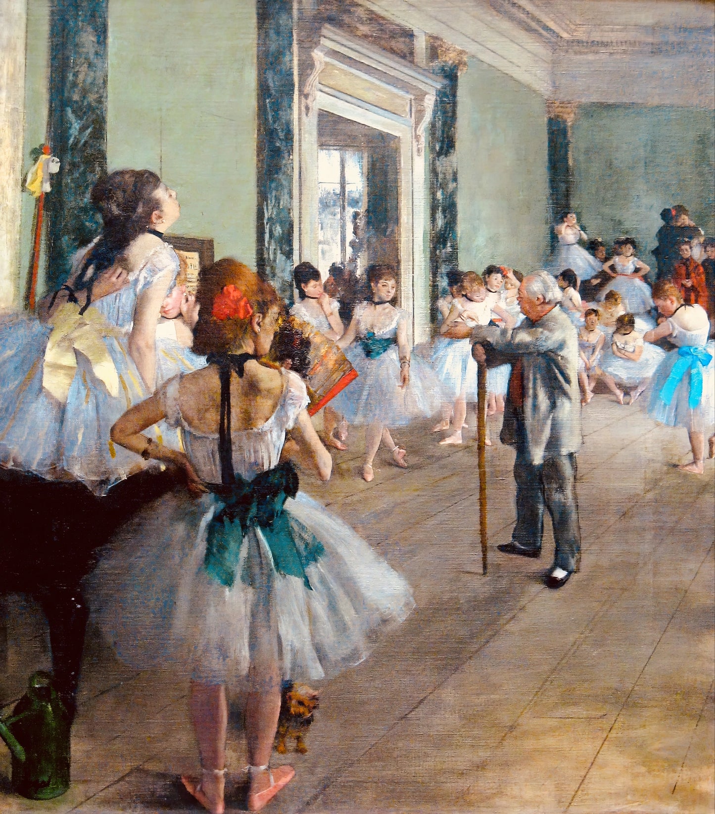 Volledige weergave van Degas’ schilderij “De balletles” met dansende en wachtende ballerina’s