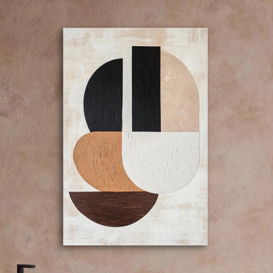 Detail van abstracte kunst met gebogen vormen en warme aardetinten op textiel