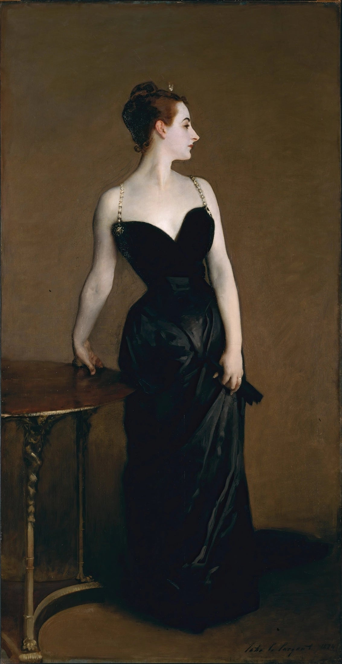 Volledige weergave van Madame X van John Singer Sargent, met elegante vrouw in zwarte jurk tegen neutrale achtergrond