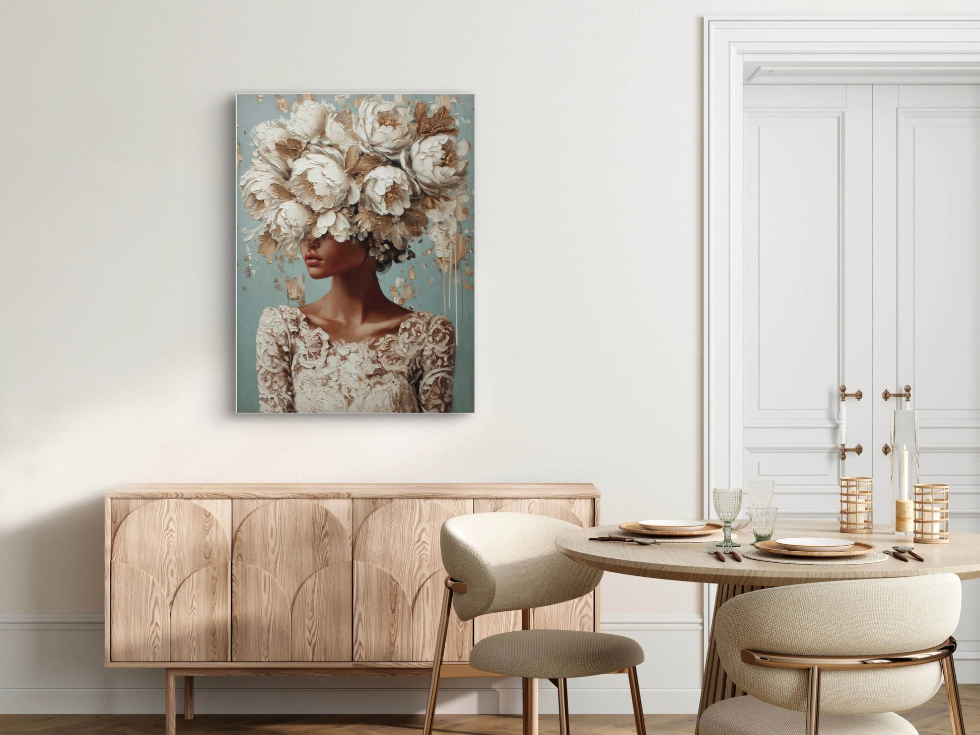 Bloemhart wandkunst in licht interieur met zachte natuurlijke tinten en elegante uitstraling
