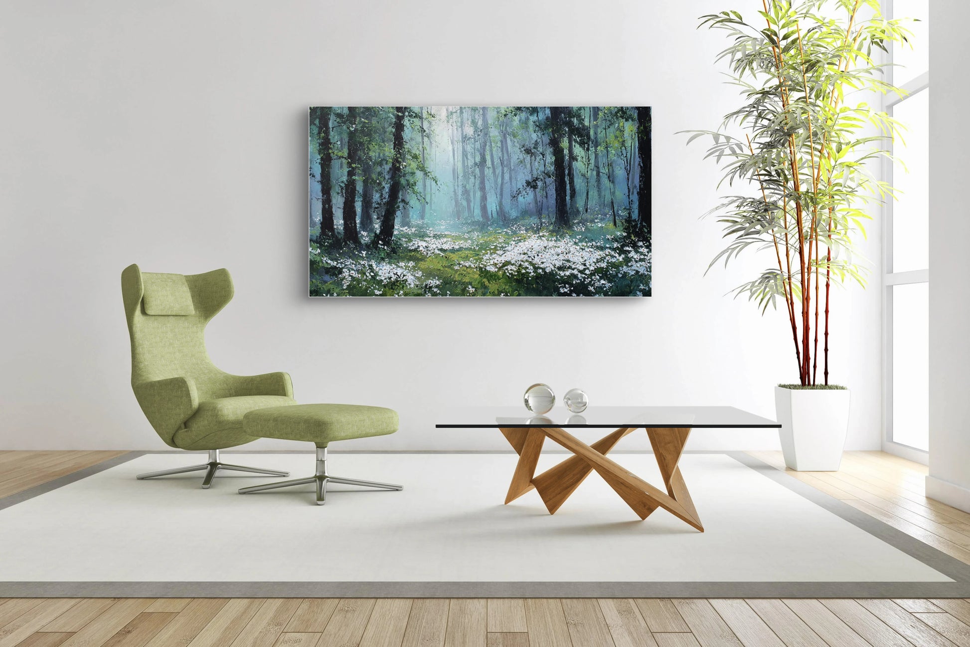 Schilderachtig boskunstwerk met lichtinval en witte bloemen aan de muur in een modern interieur met groene stoel
