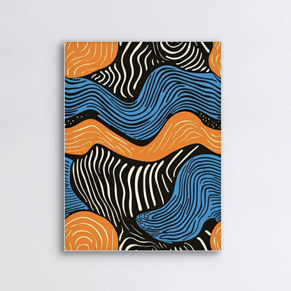 Detail van grafische kunst met golvende lijnen en contrasterende kleuren op textiel
