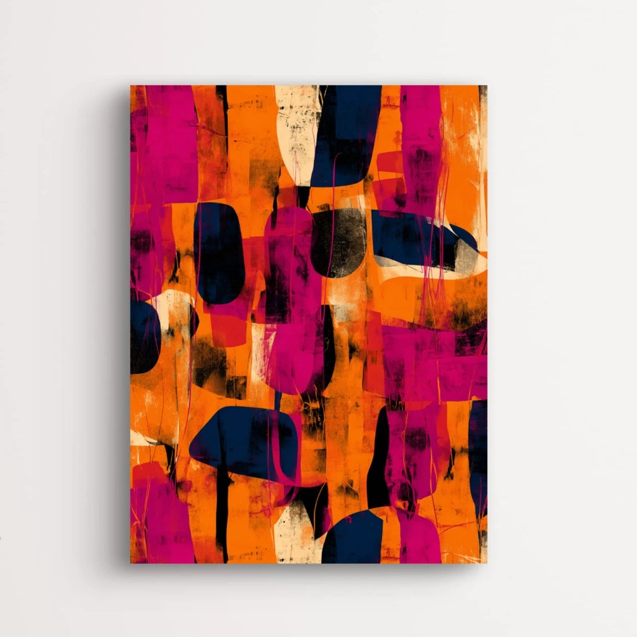 Detailopname van kunstwerk Echo van Ember met levendige tinten oranje, magenta en nachtblauw 
