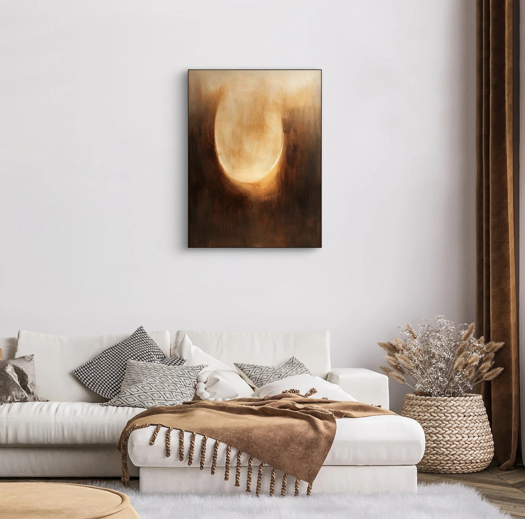 Moderne wanddecoratie in warme koper-, goud- en bruintinten in een stijlvol interieur met natuurlijke elementen
