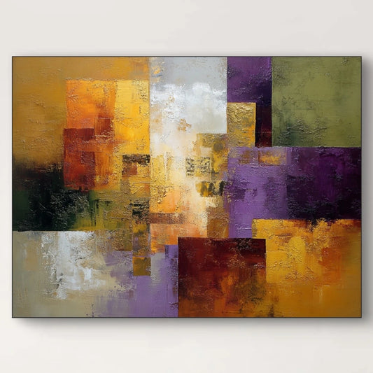 Detail van penseelstreken in goud, paars en rood met gelaagde structuur
