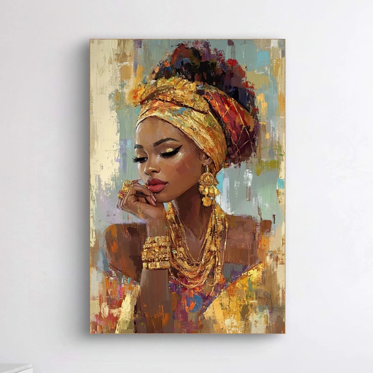 Detail van het gezicht, gouden oorbellen en hoofddoek uit het kunstwerk Kroon van Goud, Ziel van Vuur  
