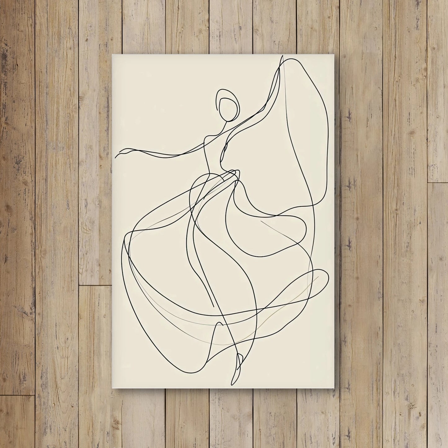 Detail van zwarte lijntekening van een vloeiend dansende figuur op een beige achtergrond in minimalistische stijl
