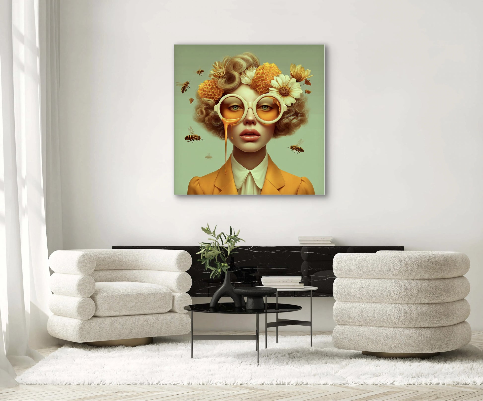 Meliora wandkunst in modern interieur met warme gele tinten en natuurlijke uitstraling
