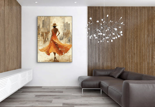 Textielkunstwerk Stadse Bries boven een donkerbruine loungebank in een modern interieur met houten wand
