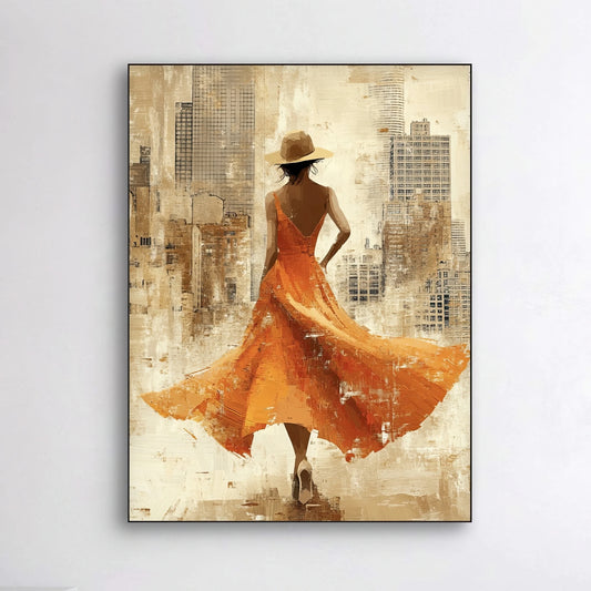 Detail van Stadse Bries met vrouw in oranje jurk, hoed en wind in haar rug tegen stadse achtergrond
