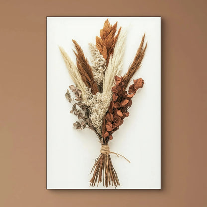 Detail van gedroogde herfsttakken in het kunstwerk “Stilte van de Herfst” met roestbruine en beige tonen
