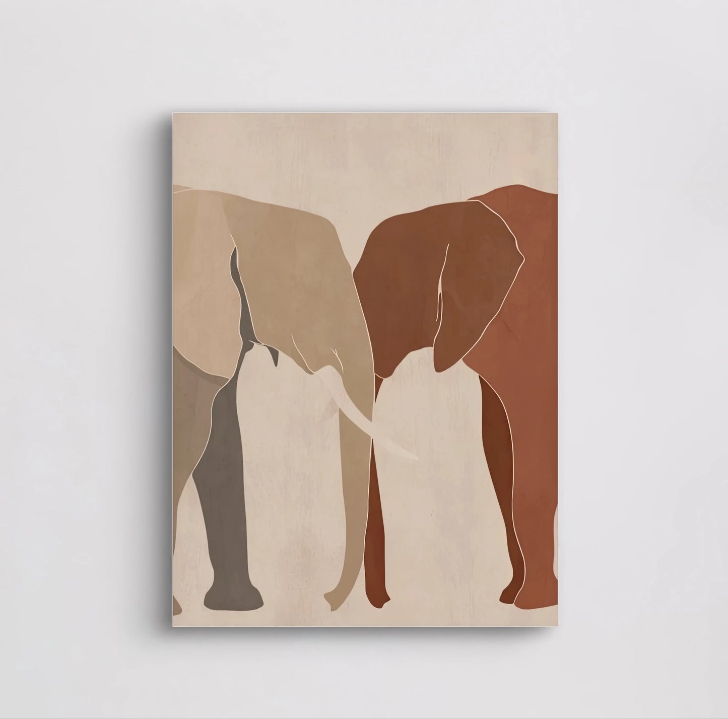 Detail van abstracte olifanten in roestbruin en zandkleur, met de slurven liefdevol tegen elkaar aan
