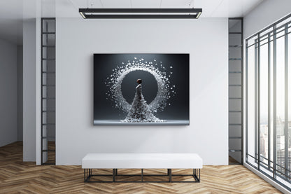 Kunstwerk Vluchtcirkel in moderne galerijruimte met groot raam en houten vloer
