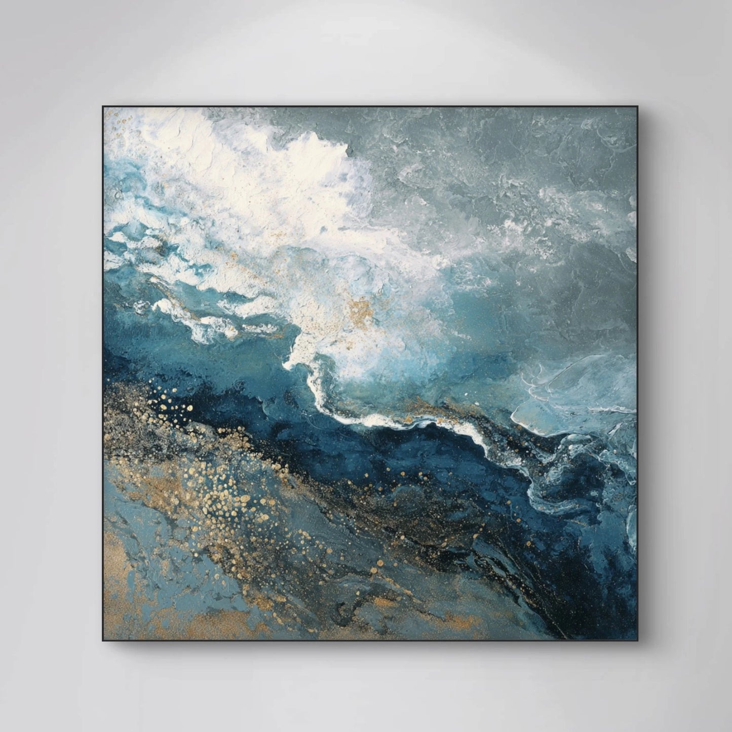 Detail van penseelstreken in blauw en goud met golvende textuur
